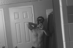 B&W