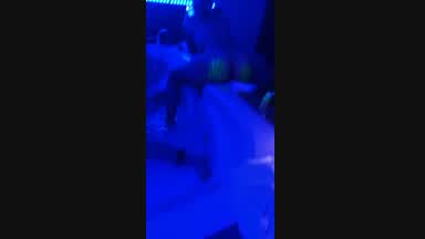 Shake that ass