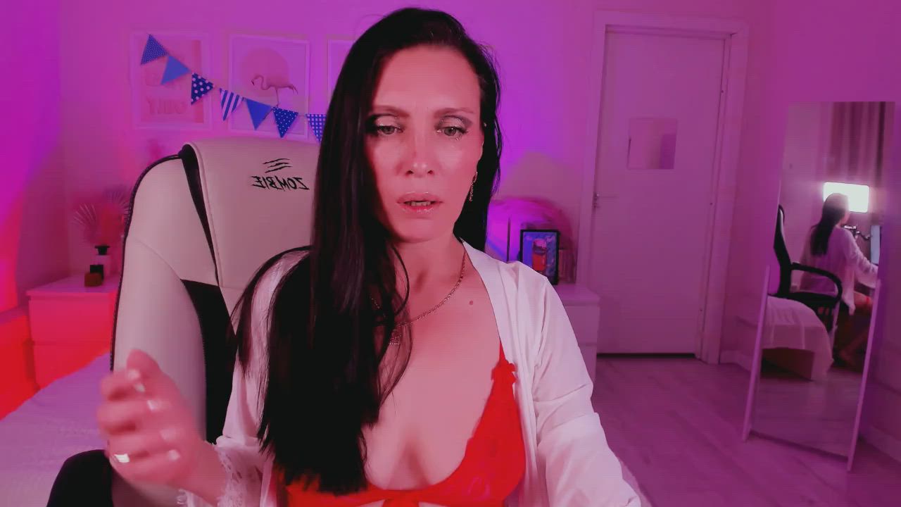 Neon teasing