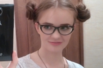See me in Black Glasses! Whats your opinion?
