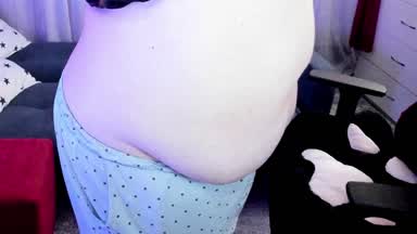 Tummy can be a little bigger if it inflates 💜