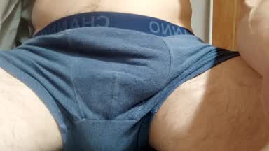 Pissing/ Underware / #2