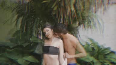 <3
