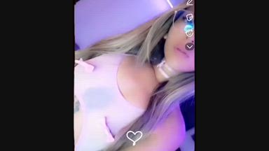 holly 😈 live Chaturbate webcam gallery thumbnail
