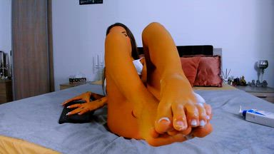 some sexy feet