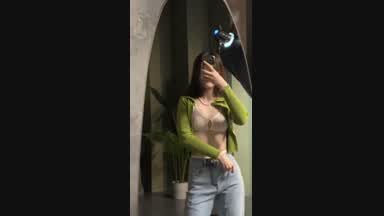 <3