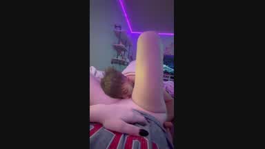 EATING HER PUSSY