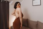 What do you think of that brown dress?