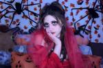 Beetlejuice cosplay (Lydia)