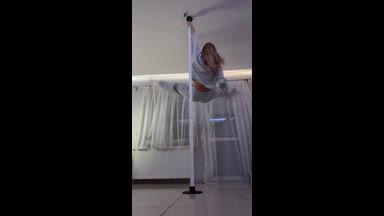 Pole dance