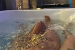 jacuzzi