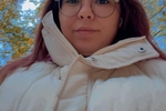 <3