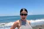 beach girl