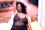 vay in black n ready