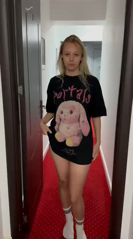 She's in your bed, i'm in your head