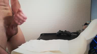 Super cumshot on t3eneg3r