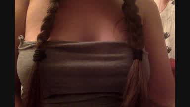 Hi! I'm Nina.