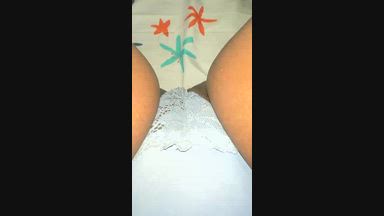 I PUT MY PANTY TO THE SIDE AND MASTURBATE FOR YOU