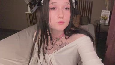 show oil on my tits :33