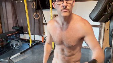 silly dilly newfie — Naked kicks and push ups woooya