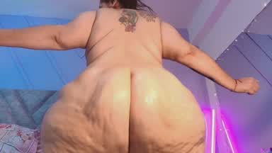 These bbw curves are bouncing for you…