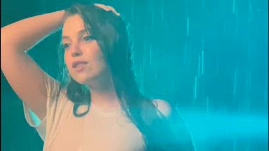 under rain ♡