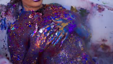 Look at me, I shine like a star