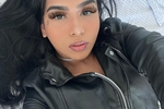 kisses