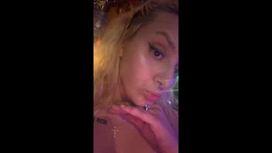 chrissiexxx live Chaturbate webcam gallery thumbnail