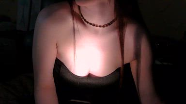 illuminate body with a flashlight in glitter