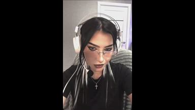 ^^