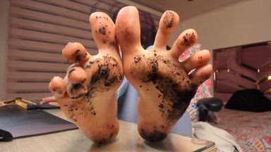 DIRTY FEET