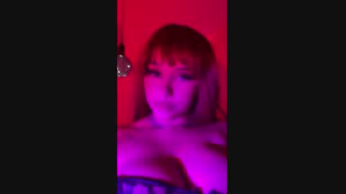 Come here, let me suck it 🩸😏👅