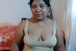 a quiet but very hot girl