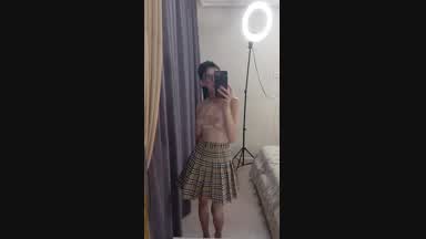 Do you like this outfit?