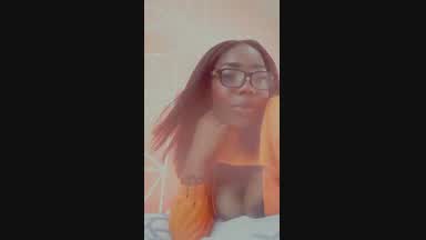 kisses