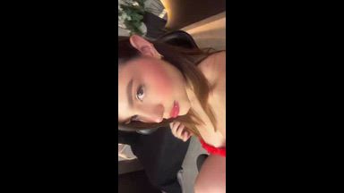 Red kisses!