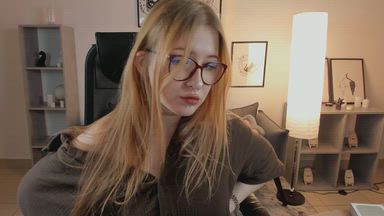 u lana <3 live streaming profile