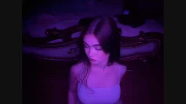 Emmy aura