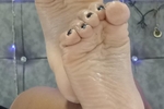 feet