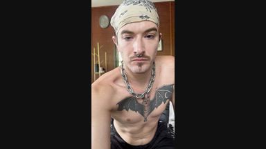 I edge and play with my hole till I cum