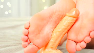 Dildo tease pt.2 (footjob