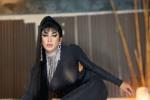 HOT in BLACK