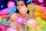 Welcome to my colorful chaos… wanna play with me?