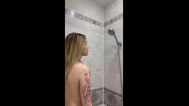 My Favorite Shower Videos<3
