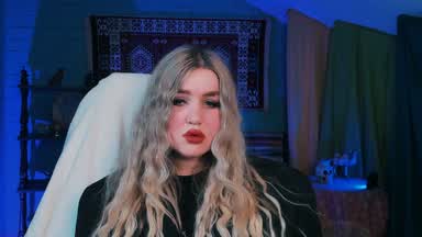 😍👄