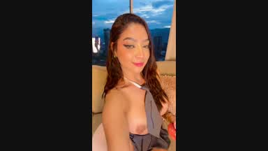 PLAY DILDO -SQUIRT