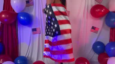 Enjoy this July 4 with your sexy Ava ❤️🤍💙
