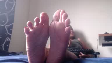Slow toes