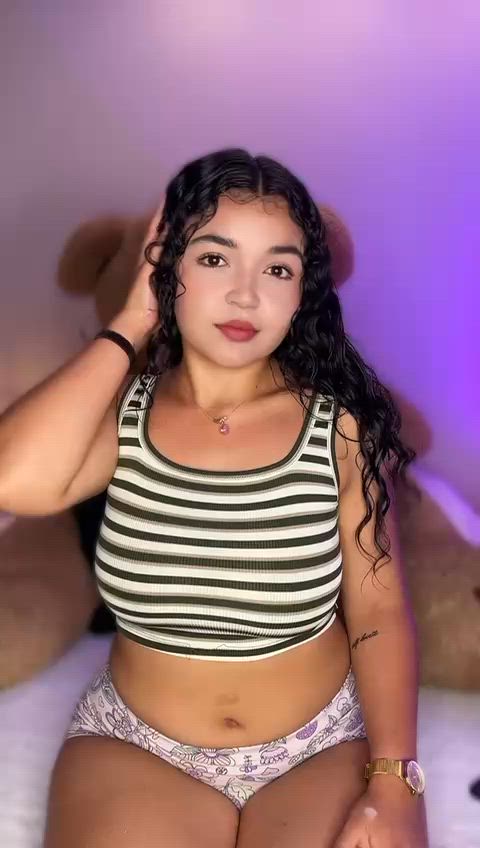just look at my eyes 😈